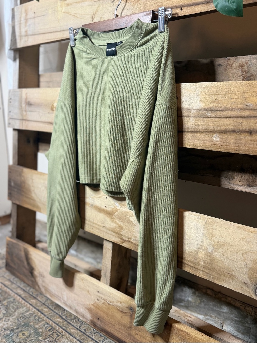 Mono B Olive Green Ribbed Cropped Sweatshirt